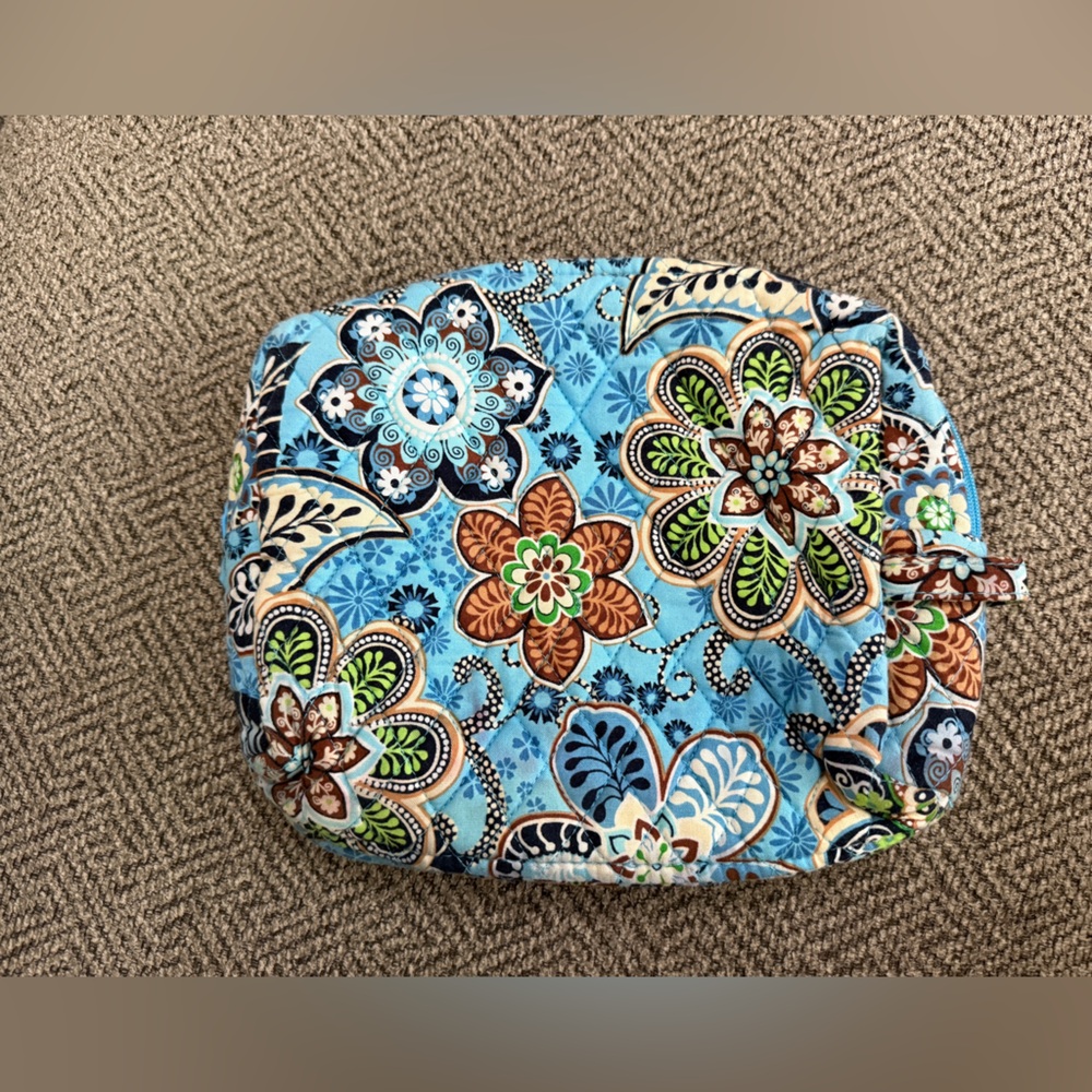 Vera Bradley Blue Quilted Cosmetic Bag